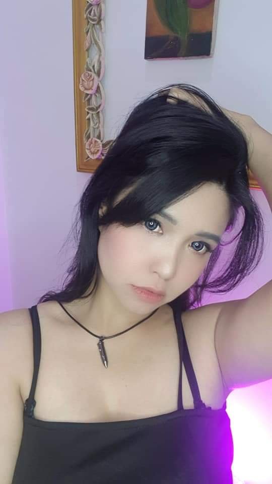 Casual Selfie from My Wife #d5V25gX0