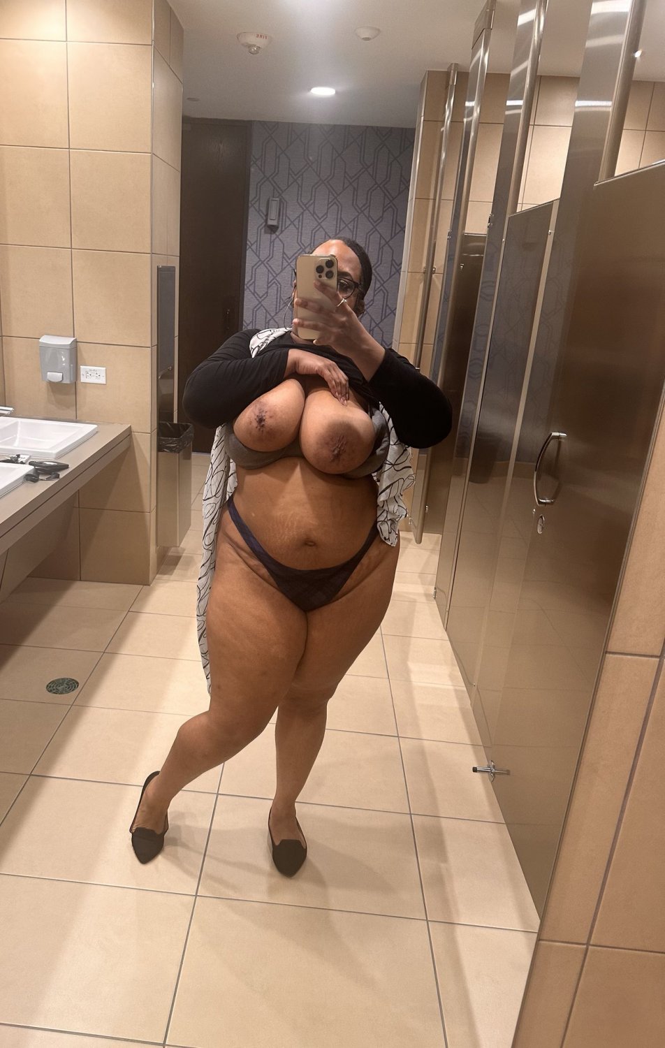 Hot fat ebony 🥰 #PlIHkGdB