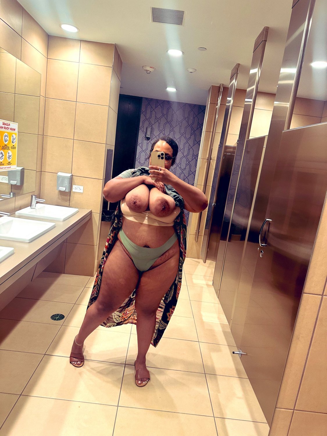 Hot fat ebony 🥰 #ikWt4p2q