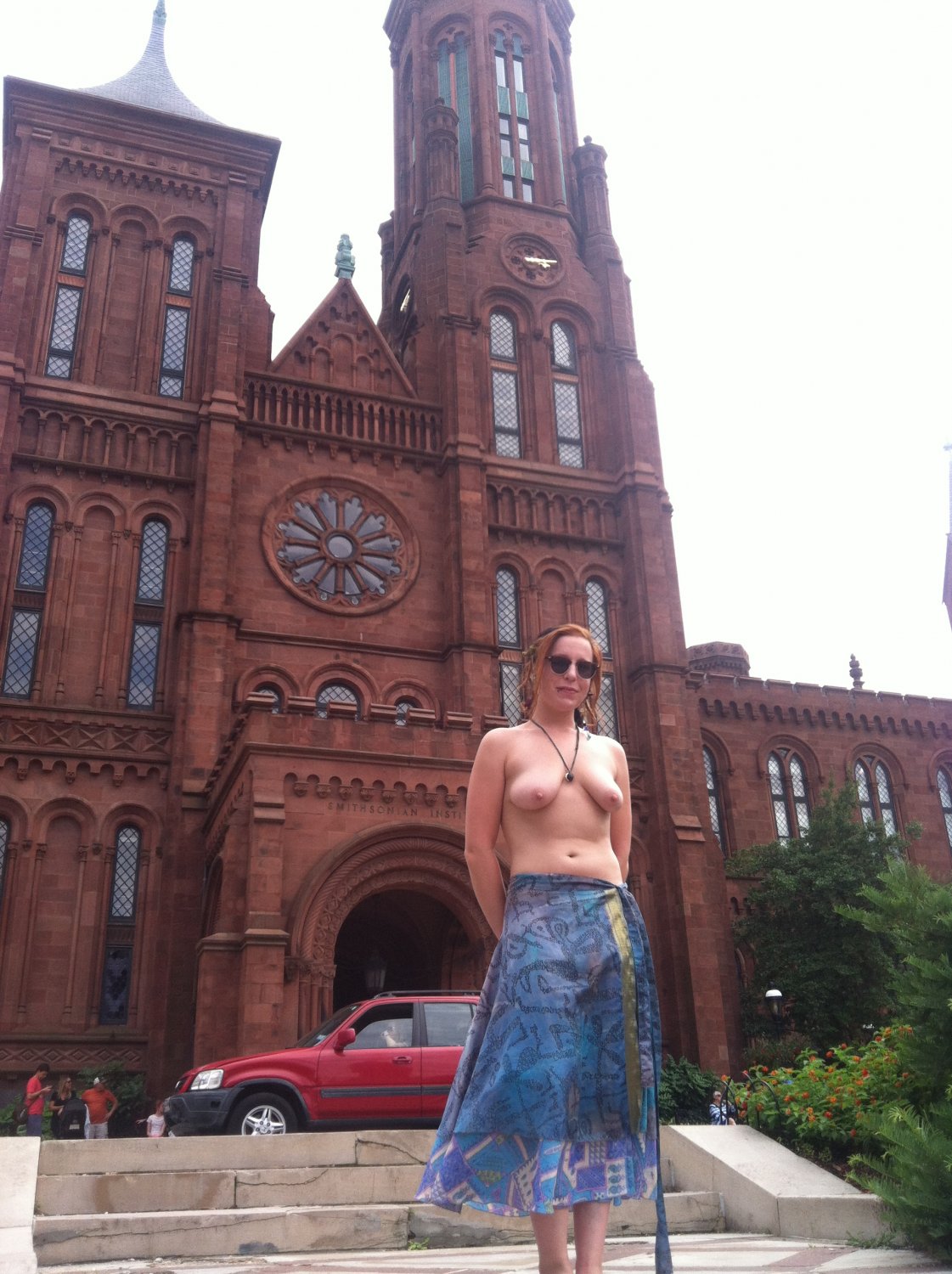 tits out public #QCUOS4tl