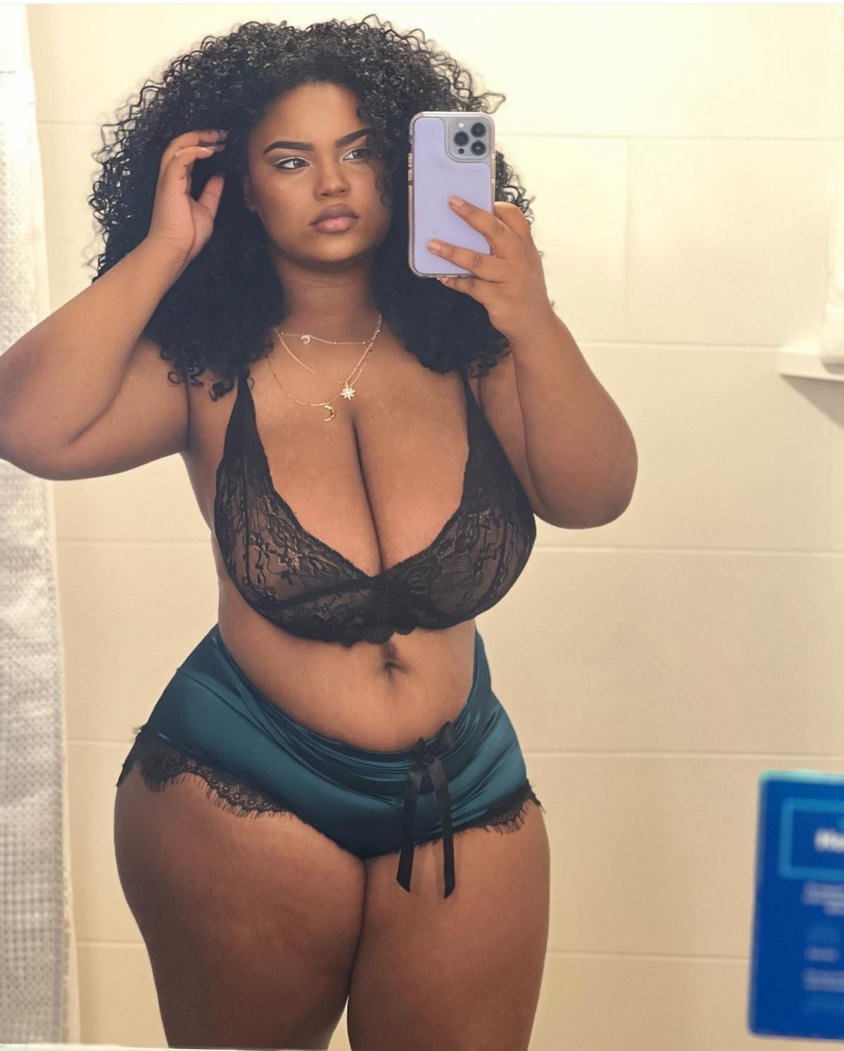 jassycakes #2YnqtiPi