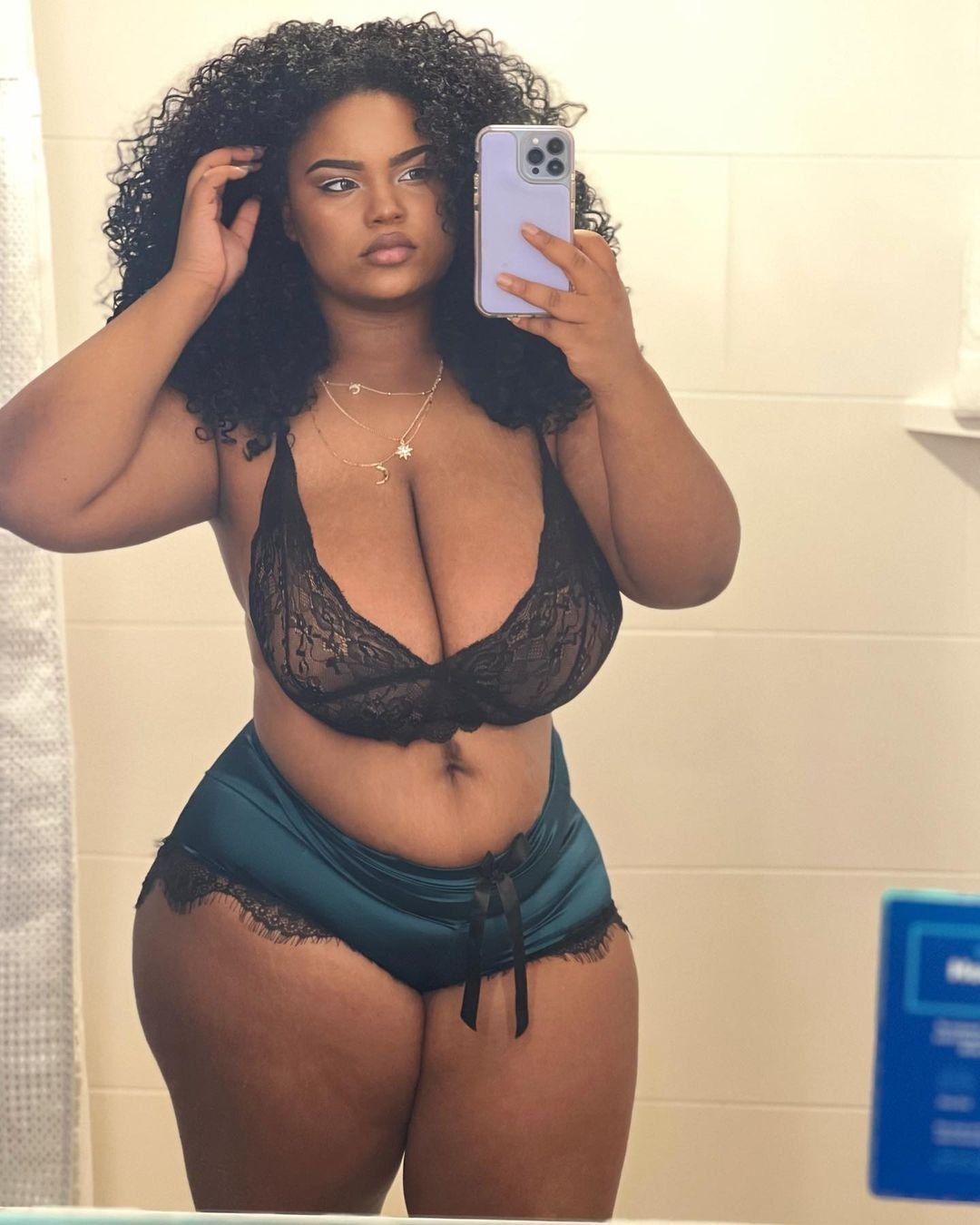 jassycakes #o5RjL06X