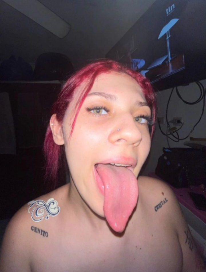 Long.tongue-deep.throats+555 #0qkzZOZe