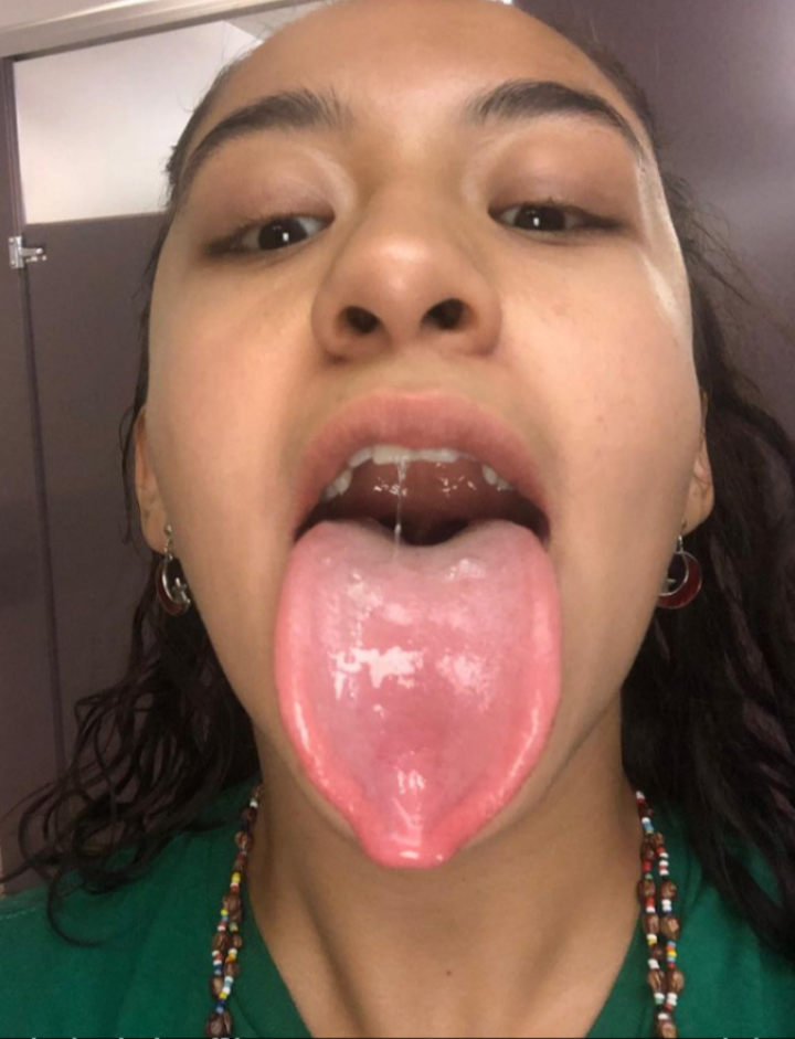 Long.tongue-deep.throats+555 #XC7Nj9ex