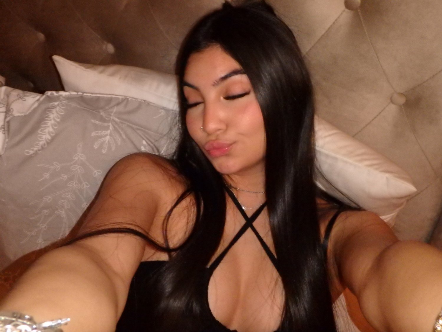 Petite latina exposed #kDVPWRXg