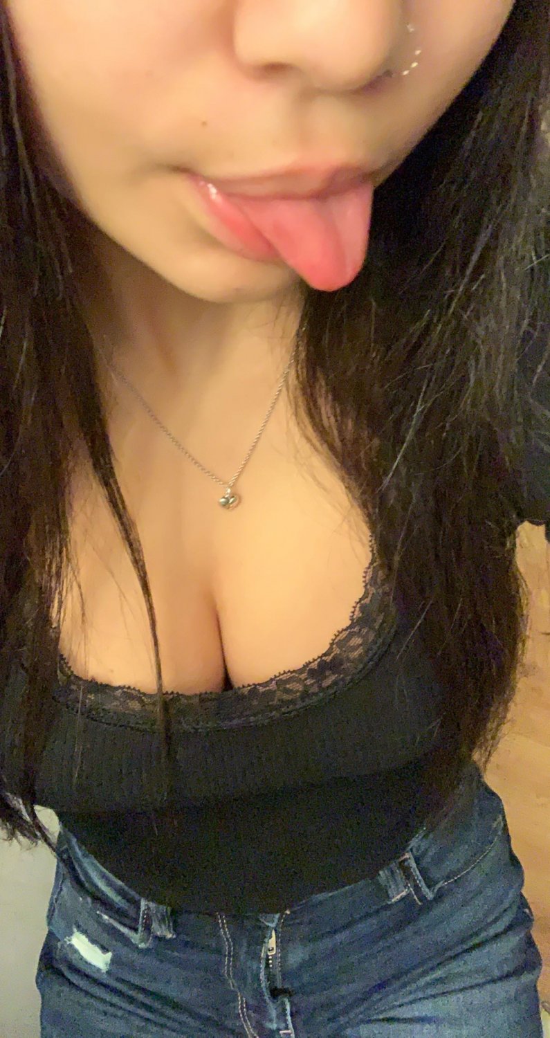 Petite latina exposed #zhgpCigW