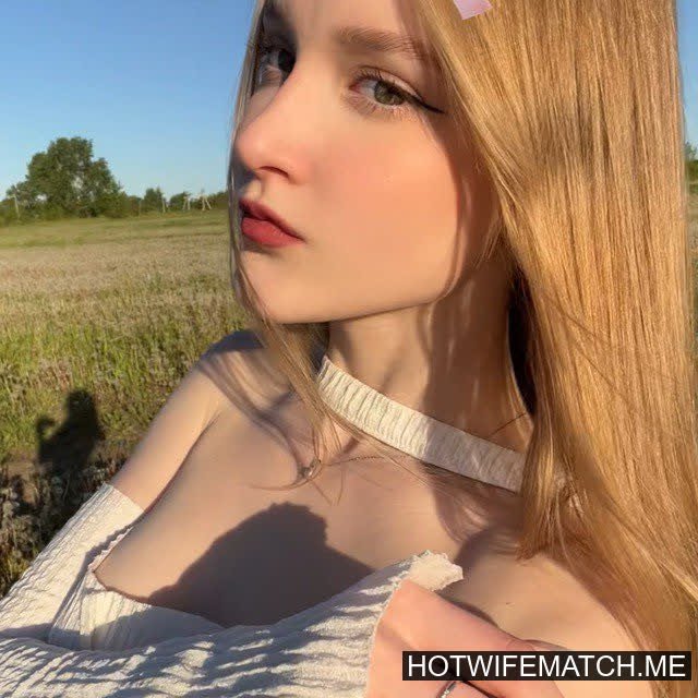 Naughty Hotwife Kristina Takes Massive Creampie as Hubby Films #jTVywVm9