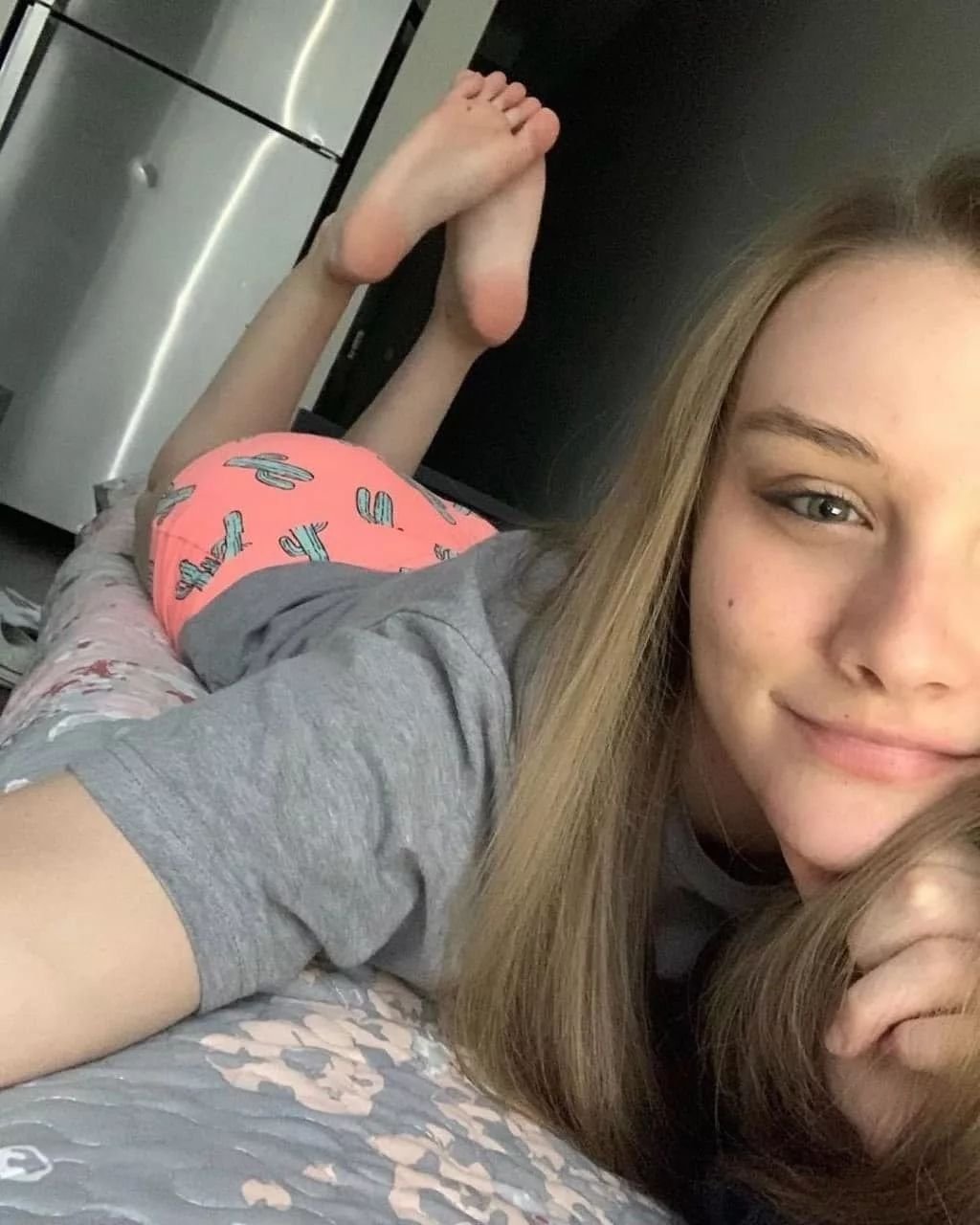 The Pose megapost #daRJiQYL