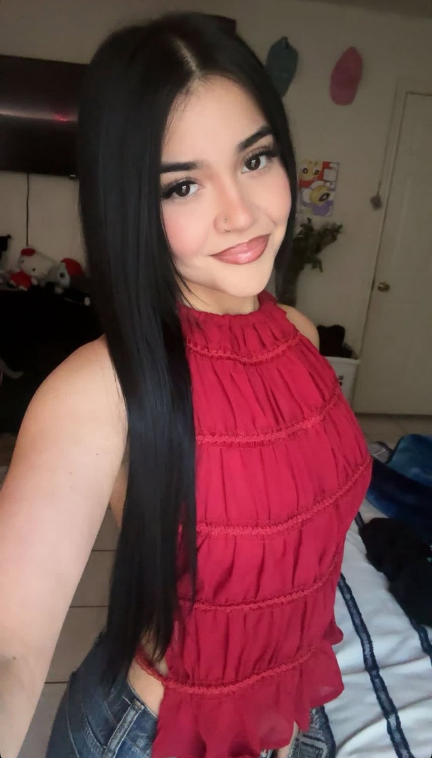 Latina slut Hevelyn (20) [kik] [snapchat] [shared] [exposed] [teen] [thick] [white] [whore] [cuck] #YbjcrWH3