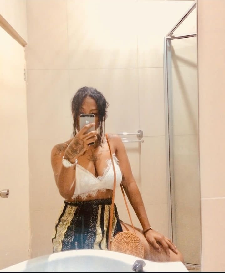 Th@tV3N0mGurl #4LkWDBPw