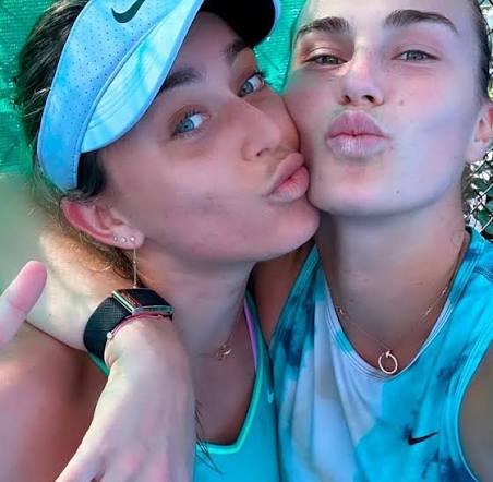 SABALENKA & BADOSA lesbian show ai #JKKplemr